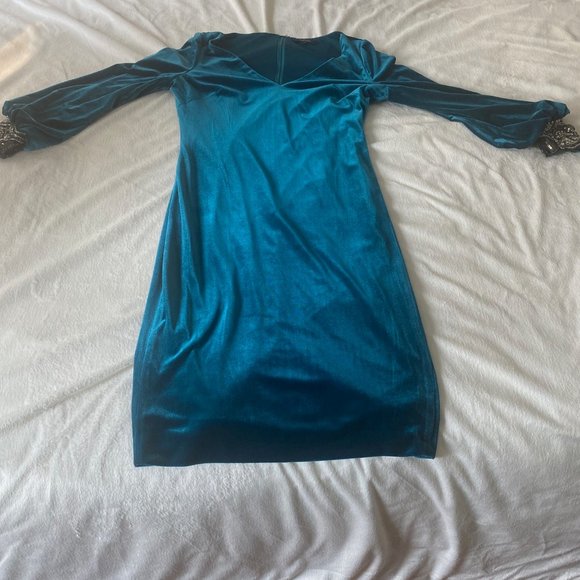 Badgley Mischka Velvet Balloon Sleeve Beaded Cuff Dress - Picture 4 of 7